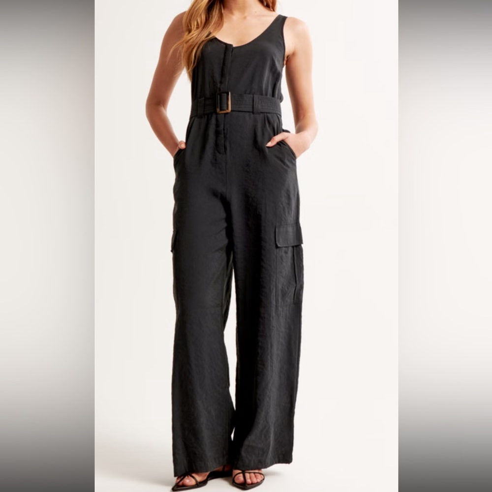 Abercrombie & Fitch Wide Leg utility Jumpsuit